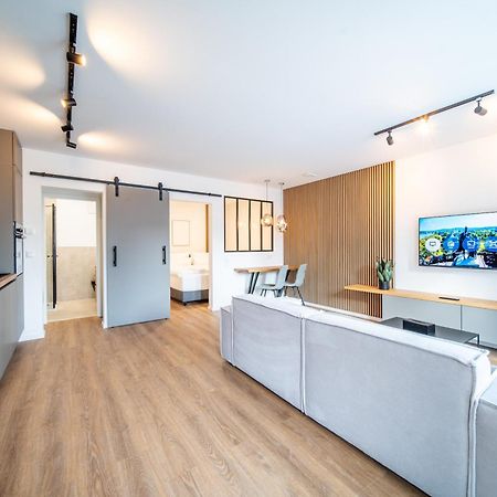 Coblenz Suites コブレンツ エクステリア 写真